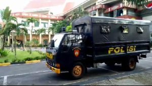 Polisi Geledah Gedung DPRD Riau, Usut Dugaan Korupsi Perjalanan Dinas Fiktif