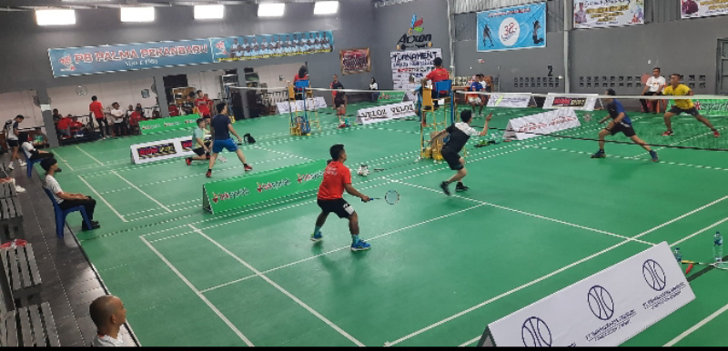 Polsek Pekanbaru Kota Gelar Kejuaraan Bulutangkis Simpatig Cup 2025