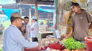 Asisten II Pemkab Pelalawan Sidak ke Pasar Pangkalan Kerinci